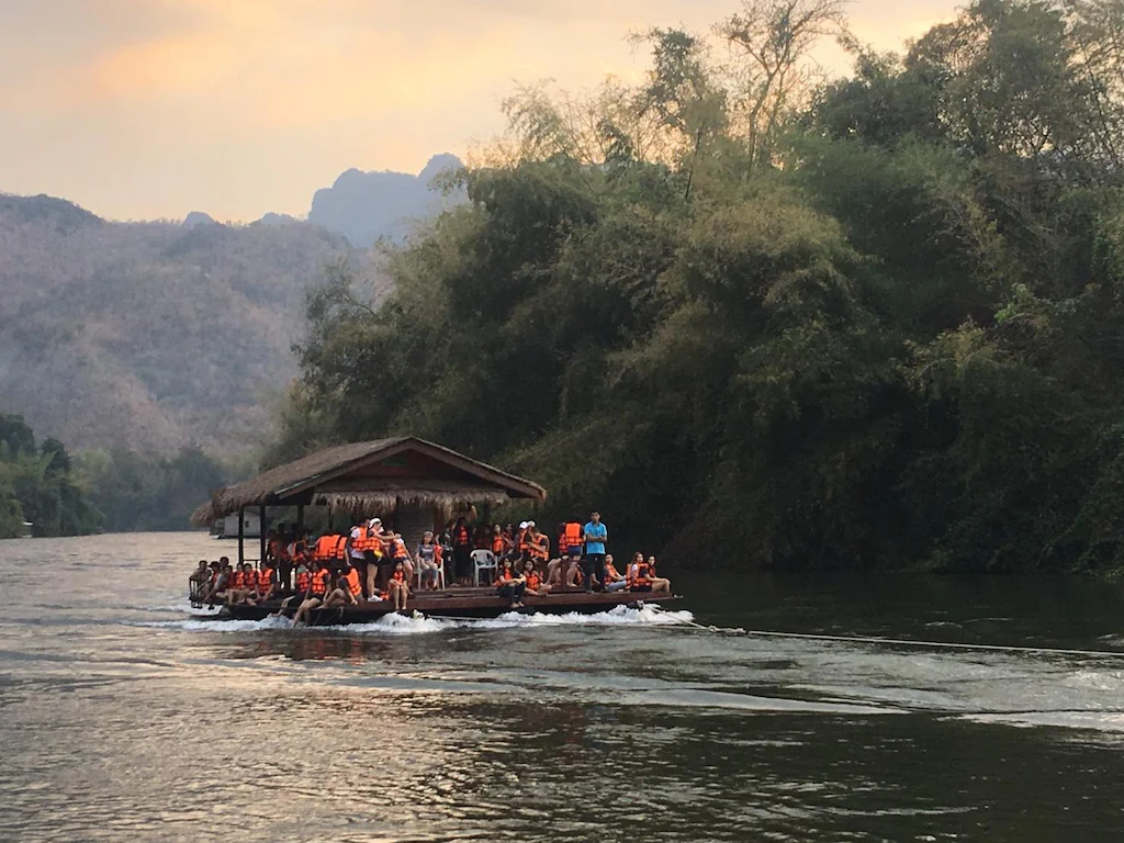 สตาร์ฮิล ริเวอร์แคว รีสอร์ท
(Star Hill Riverkwai Resort)