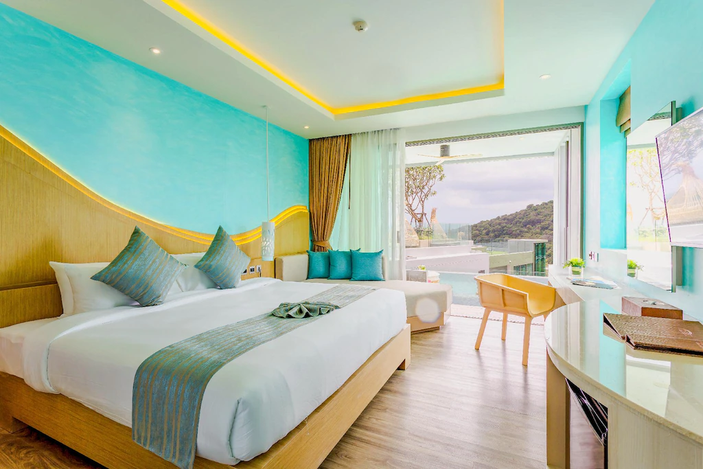 เครสต์ รีสอร์ต แอนด์ พูล วิลลา
(Crest Resort & Pool Villas)