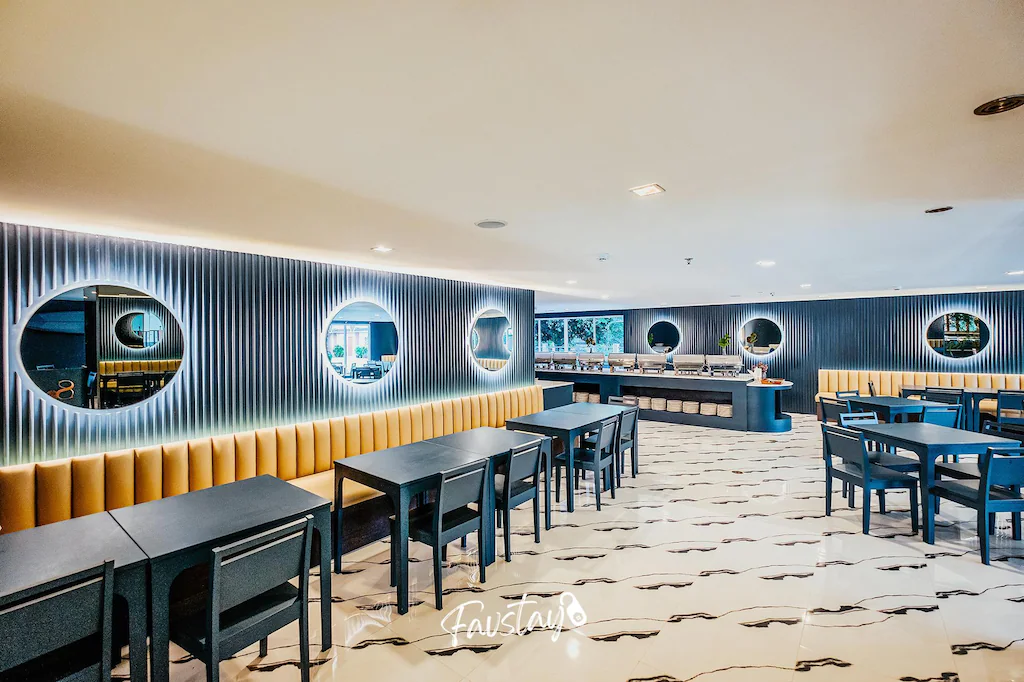 โซบูทิก พัทยา โฮเทล แอนด์ เรสซิเดนซ์
(So Boutique Pattaya Hotel and Residences)