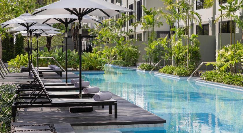 โฟร์ พอยต์ บาย เชอราตัน ภูเก็ต ป่าตองบีช รีสอร์ต
(Four Points by Sheraton Phuket Patong Beach)