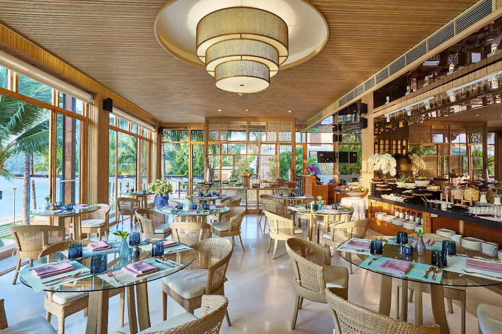 บัญดารา วิลล่า ภูเก็ต
(Bandara Villas Phuket)