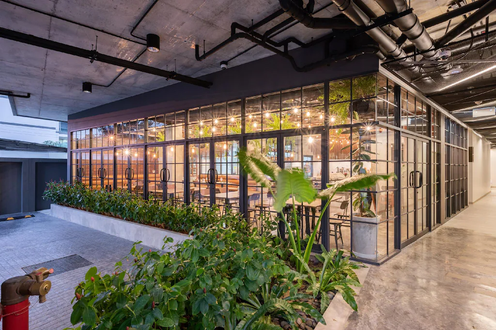 โคโค่เทล ภูเก็ต หาดในยาง
(Kokotel Phuket Nai Yang Beach)