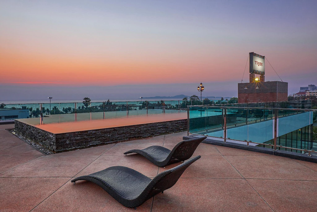 ไทรป์ พัทยา
(Tribe Pattaya)