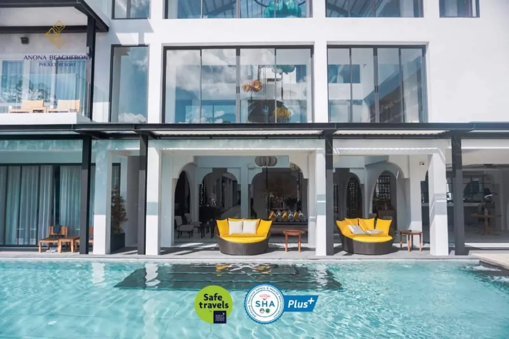 อโณณา บีชฟรอนท์ รีสอร์ท
(Anona Beachfront Phuket Resort)