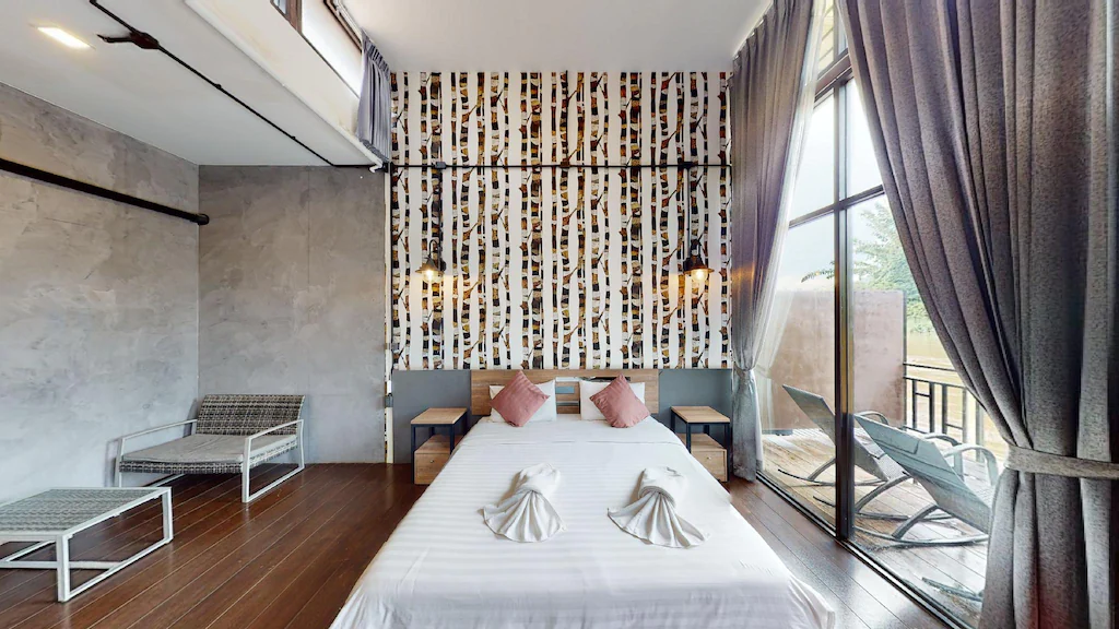 แคว ธารา ริเวอร์ไซด์ วิลล่า
(Kwai Tara Riverside Villas)