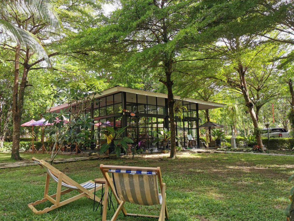 เดอะ ฟอเรสต์ โฮม รีสอร์ท
(The Forest Home Resort)