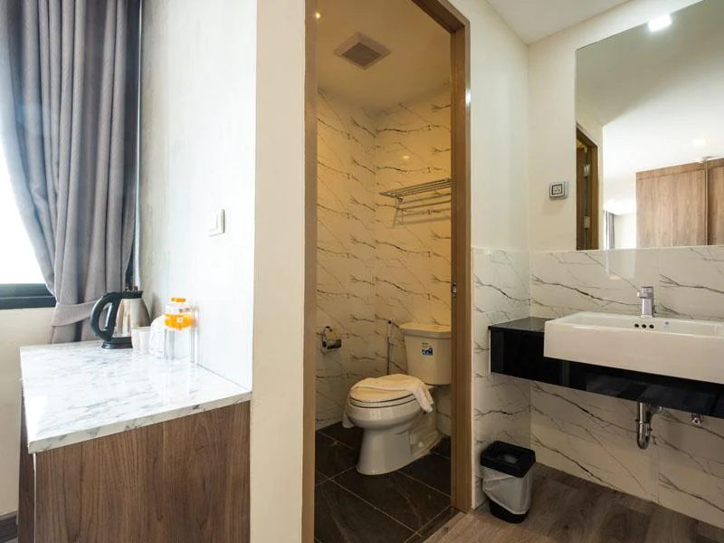 บีทู โคราช พรีเมียร์ โฮเทล
(B2 Korat Premier Hotel)