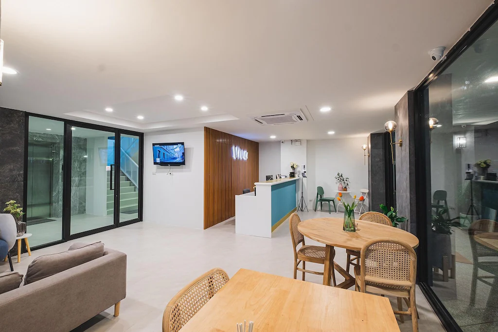  วีว่า โฮเทล
(Viva Hotel)