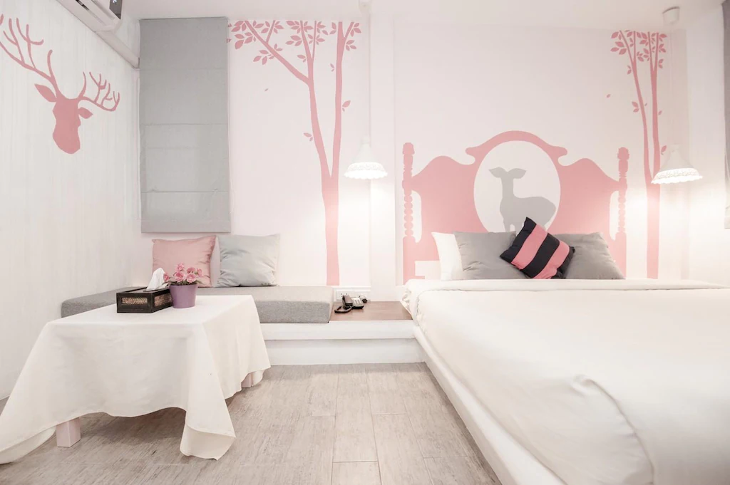 เรนเดียร์ พาร์ค รีสอร์ท
(Reindeer Park Resort)