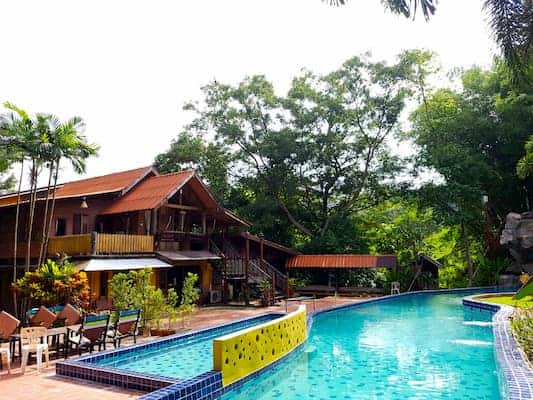 ภูไอยรา รีสอร์ท
(Phuiyara Resort)