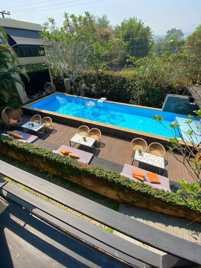  คูลดาวส์ รีสอร์ท
(Cooldowns Resort)