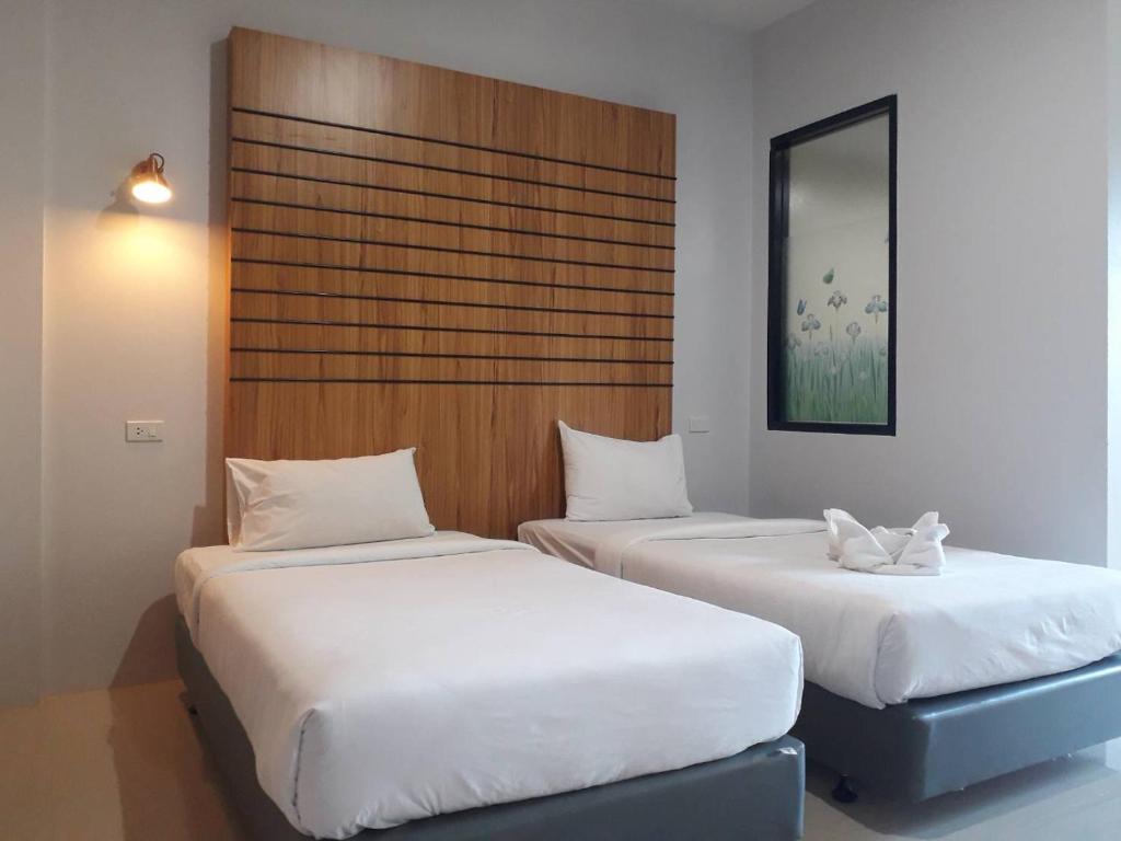 ริมนที รีสอร์ท
(Rimnatee Resort)