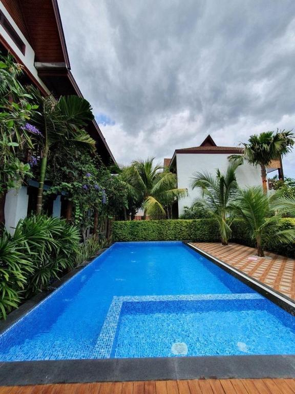 มาดี สปา แอนด์ รีสอร์ต
(Madee Spa & Resort)