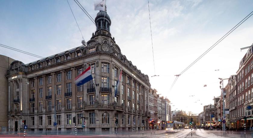 อาร์โทเทล อัมสเตอร์ดัม ในเครือโรงแรมเรดิสัน
(artotel Amsterdam, powered by Radisson Hotels)